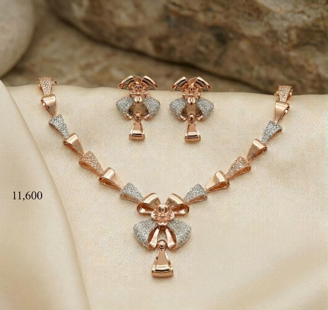 Rose Gold Bow Necklace Set